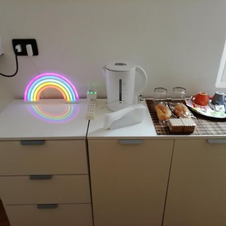 Apartament Over The Rainbow - Cozy Studio In The Centre Of Ferrara Zewnętrze zdjęcie