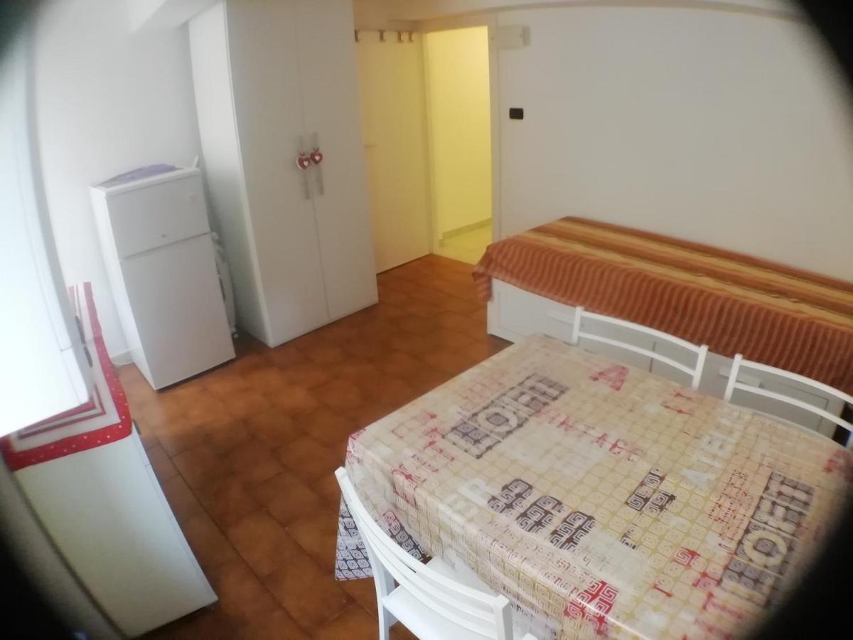 Apartament Over The Rainbow - Cozy Studio In The Centre Of Ferrara Zewnętrze zdjęcie
