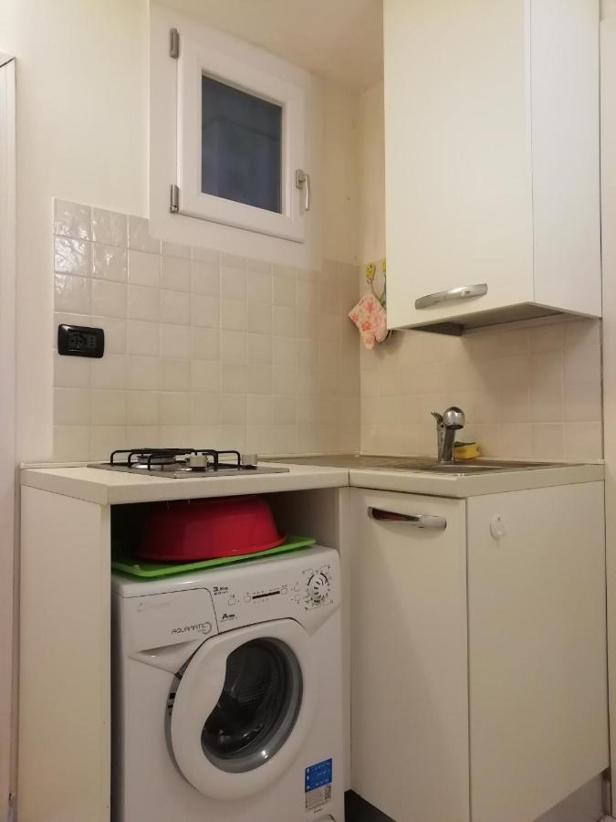 Apartament Over The Rainbow - Cozy Studio In The Centre Of Ferrara Zewnętrze zdjęcie